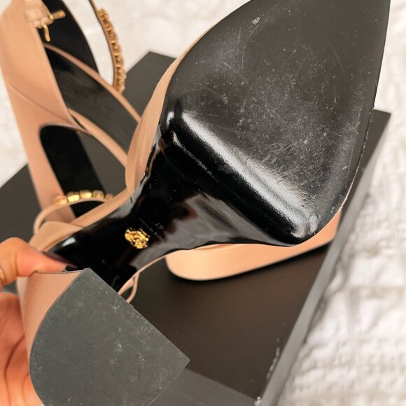 VERSACE Beige Aevitas Pointy Platform Heels - Picture 5 of 9
